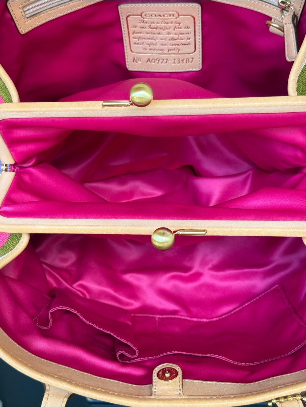 Coach Limited edition 10th Anniversary Hampton Satchel, multicolor. - Picture 9 of 11